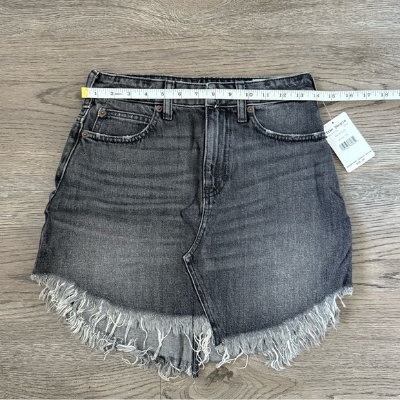 Free People Bailey Denim Mini Skirt - Size 25 - Maverick/Black - NWT - Picture 8 of 11